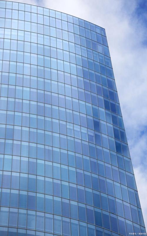 低辐射镀膜玻璃前景如何?市场与挑战并存?