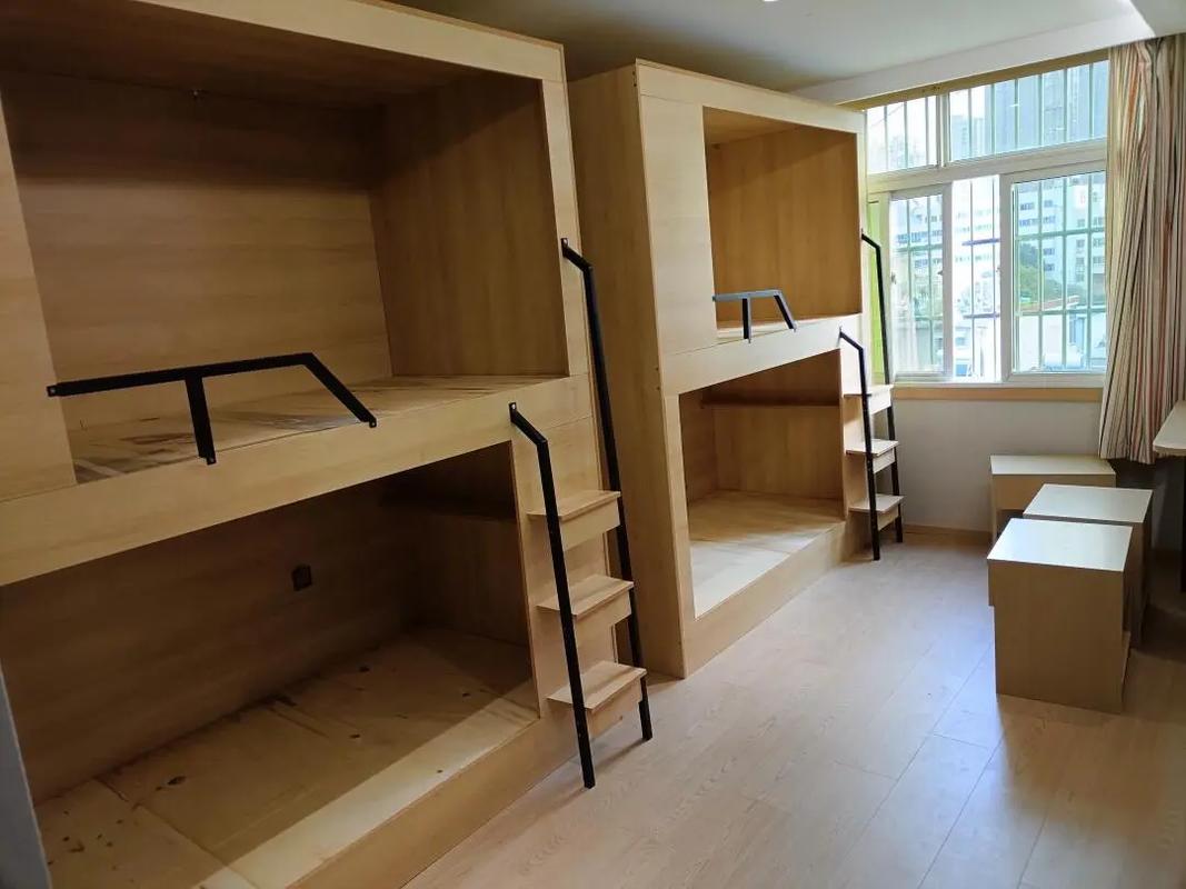 前景实验学校员工宿舍怎么样?